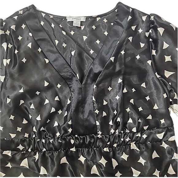 Dressbarn Size 1X Womens Paisley Satin V-Neck 3/4 Bell Sleeve Blouse NEW - Picture 3 of 10